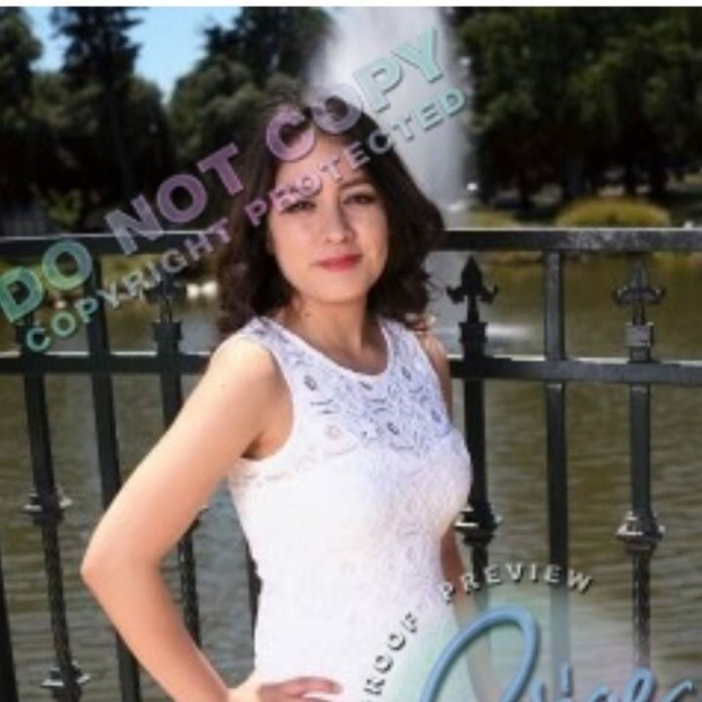 Meet your Posher, Jisela